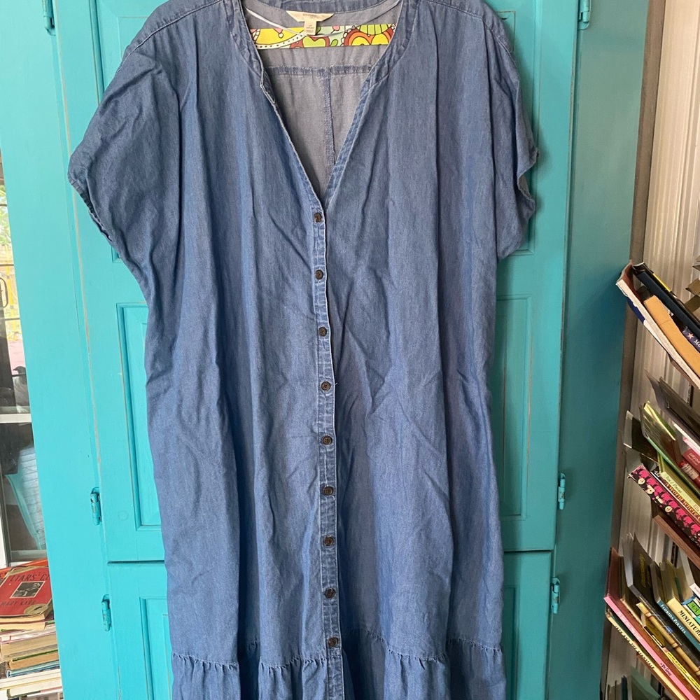 Lightweight Denim Dress Size 1x Excellent Unworn Condition Classic Style Woman